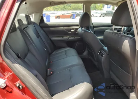 2017 Nissan Altima 2.5 z USA, uszkodzony, nr VIN 1N4AL3AP5HC234353